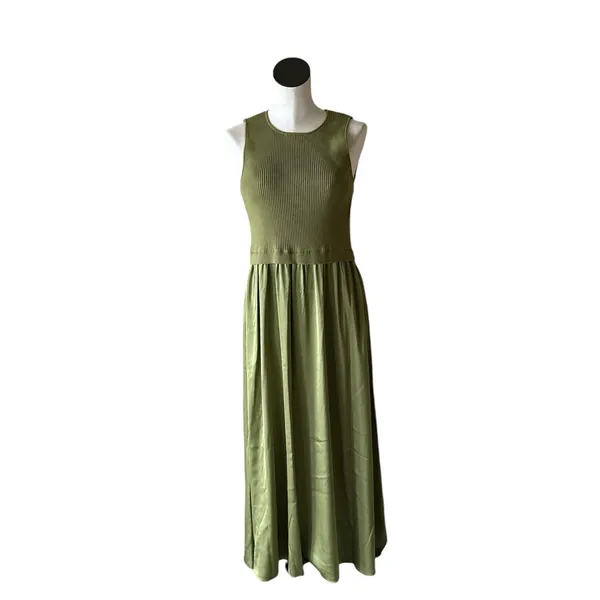 NWT Taylor Mix Media Ribbed Bodice Crew Neck Satin Skirt Pocket Medium - Image 8