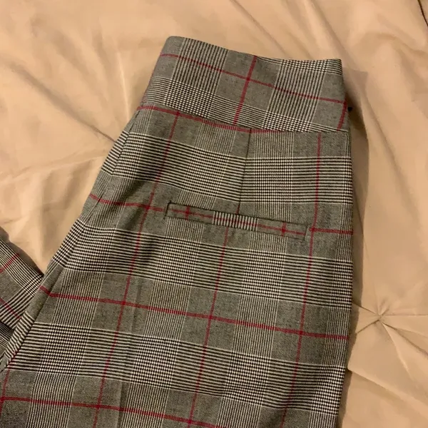 ZARA Grey Plaid wide leg culottes Size XS - Image 7