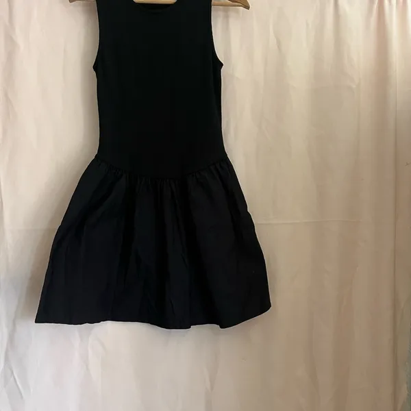 Elegant Black  Dress - Image 4