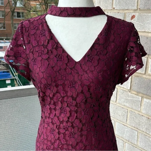 Julia Jordan Burgundy Lace Choker Dress Size 6 - Image 3