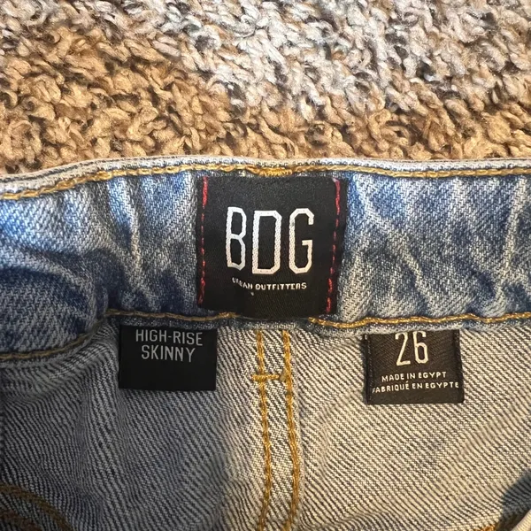 BDG Urban‎ Outfitters High Rise Skinny Jean Light Wash Distressed Hem Size 26 - Image 2