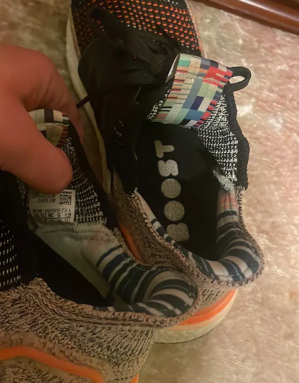 Adidas Ultraboost 19 Black Solar Orange Running Shoes $166 EUC Women's Size 6.5 - Image 6