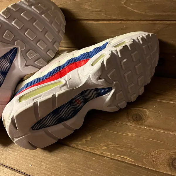Nike Air Max 95 Corduroy Panache Women's Casual Shoes size 7.5 - Image 10