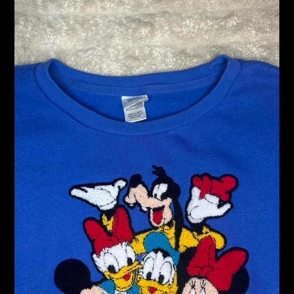 Vintage Disney blue crocheted sweatshirt Size Large - Image 2