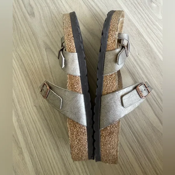 Birkenstock Silver Strappy Sandals - Image 7