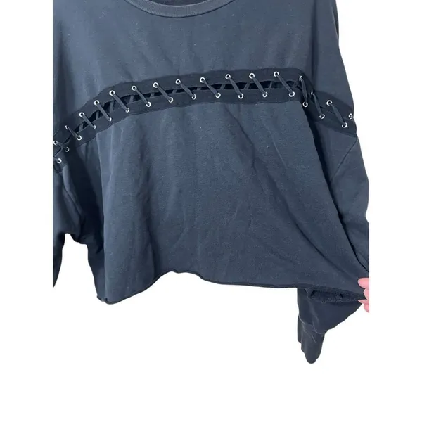 Zara Lace Up Gray/black Crewneck Sweatshirt Size‎ Medium - Image 2