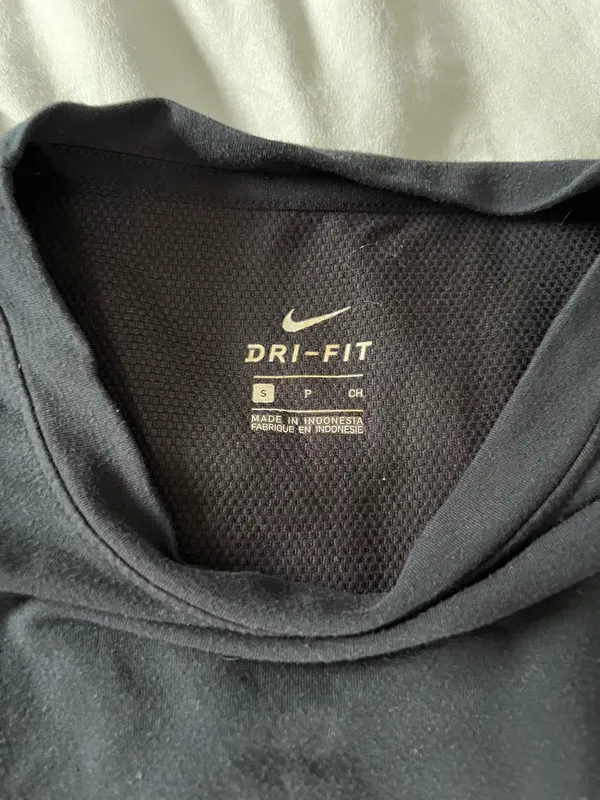 Nike Black Long Sleeve Dri-Fit Top - Image 3