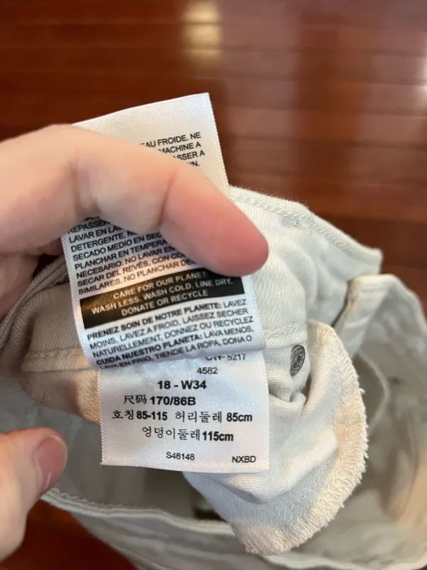 Levi’s Shorts - Image 3
