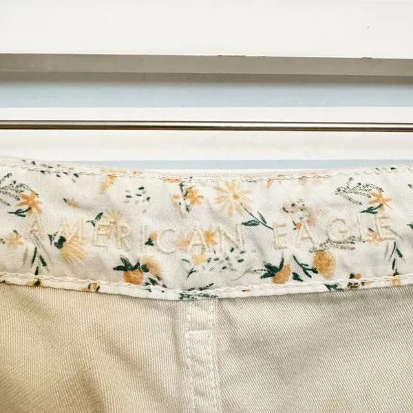American Eagle Utility Pants Size‎ 8 Khaki High Rise Straight Utilitarian Indie - Image 4