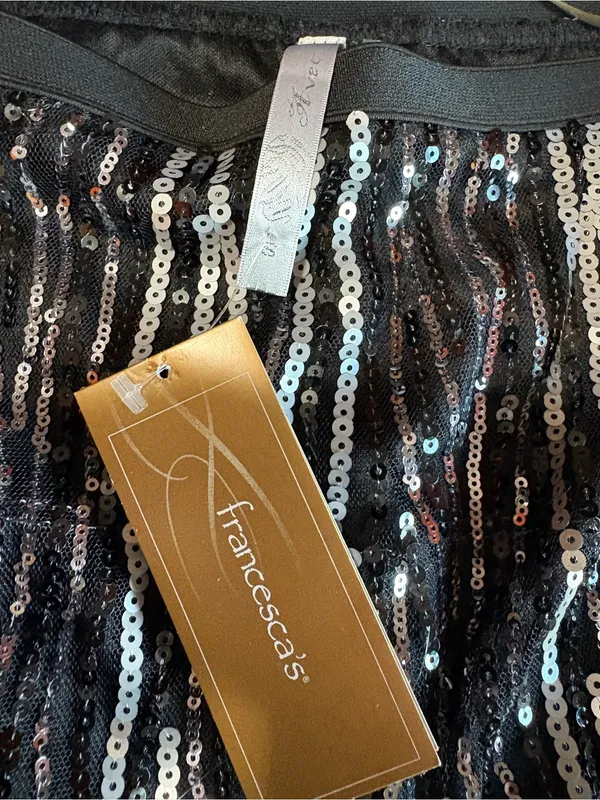 Women’s Black/Silver Sequin Mini Skirt Party Cocktail Sparkly-Size Small New - Image 2
