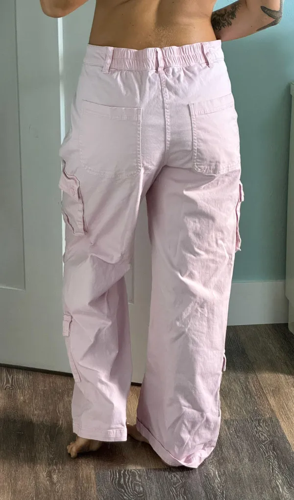 Pink Cargo Pants Size Large - Image 5