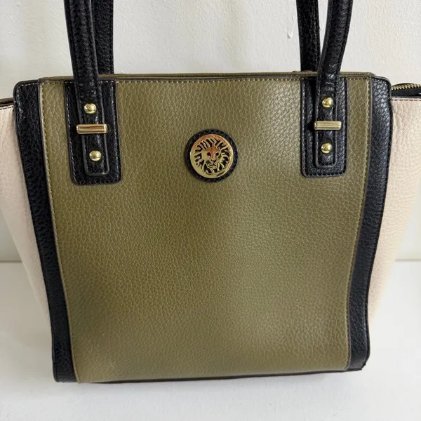 Anne Klein olive green cream colorblock faux leather lined zip shoulder purse - Image 2