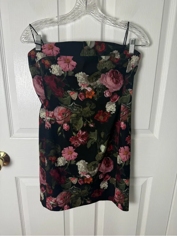 Alice + Olivia Kelly Mini Dress in Be Still Floral 4 - Image 2