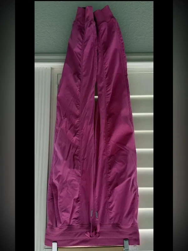 Lululemon Dance Studio Mid-Rise Jogger Full Length Sonic Pink Size 6 - Image 5