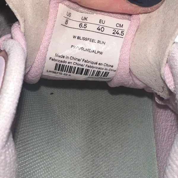 Luluemon Blissfeel‎ Womens Pink Running Shoes, Size 8 - Image 8