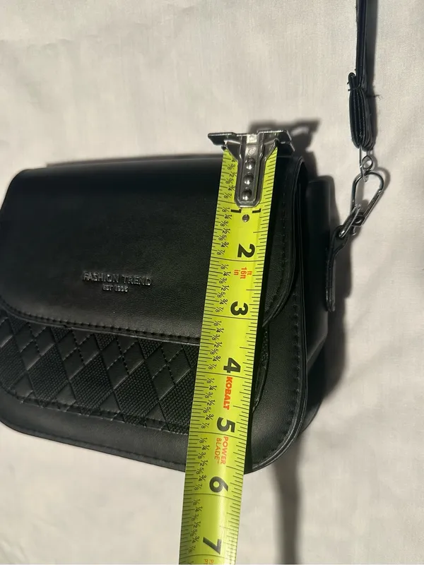 Black Quilted Crossbody Bag with Adjustable Strap - Image 6