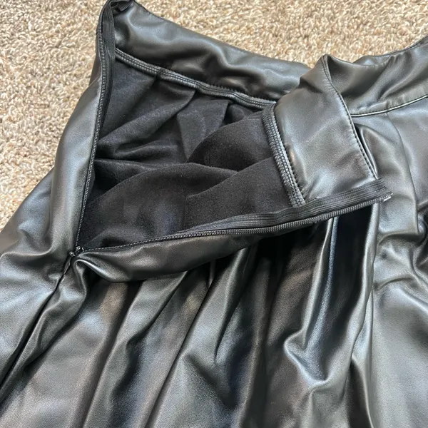 Frenchy High Waist PU Pleated Skirt Pu Leather Latex Mini Skirt High Rise A-line - Image 5