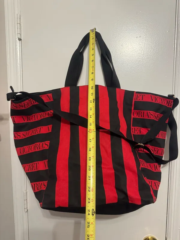 Victorias Secret The Perfect Red Weekender Tote Beach Bag Zipper Black Striped - Image 3