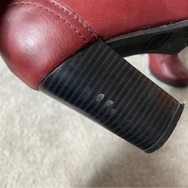 Dolce by Mojo Moxy WitchyFaux‎ leather Red-burgundy ankle boot Whimsigoth Size 8 - Image 9