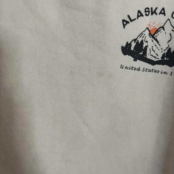 💕Cream crew neck long sleeve Alaska sweatshirt graphic casual vintage - Image 3