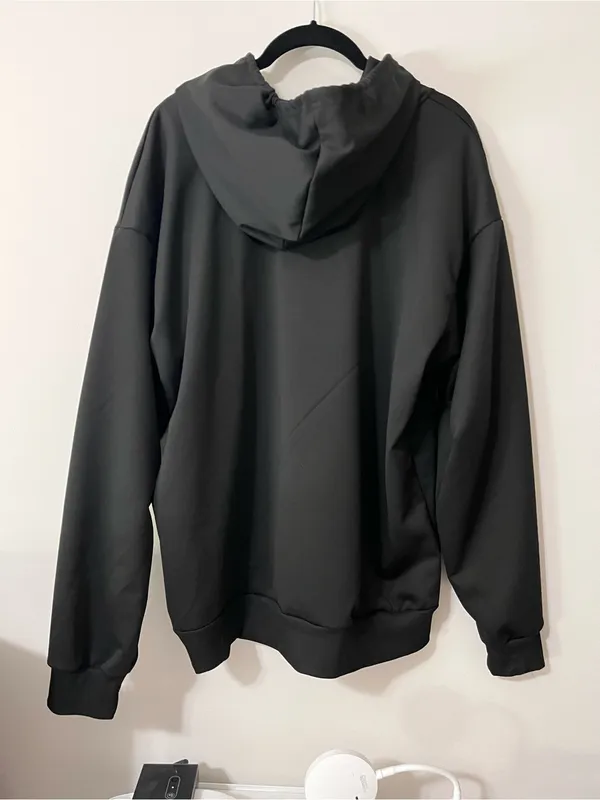 Heart Graphic Black Pullover Hoodie Sweatshirt Love Women’s Sz L NWOT - Image 3