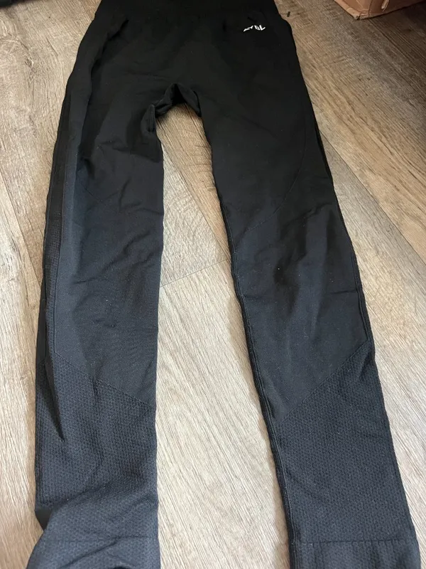 AYBL small black leggings - Image 4