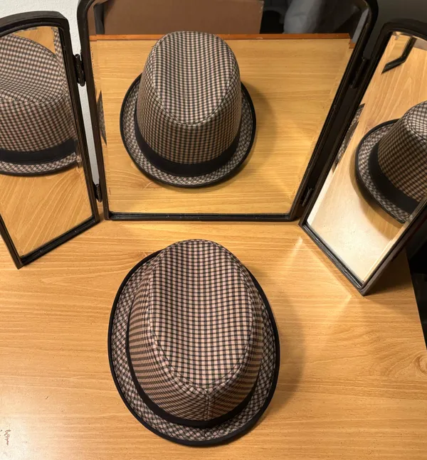 Classic Men’s Checkered Top Hat Brown - Image 5