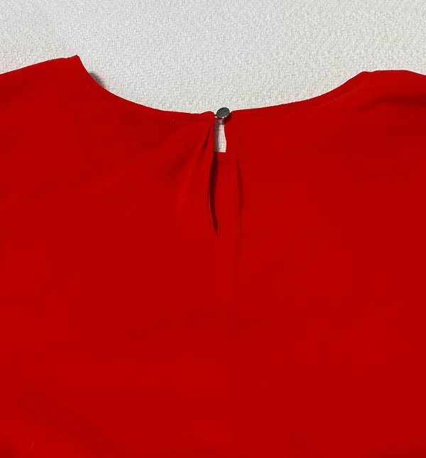 Vince Camuto Long Sleeve Top - Image 5
