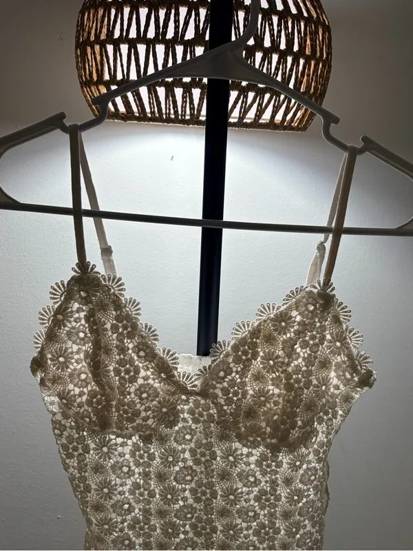 H&M White Crochet Lace Bodysuit - Image 2