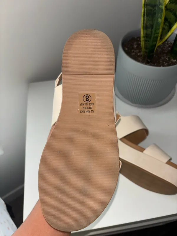 Soda Platform Sandals - Image 3