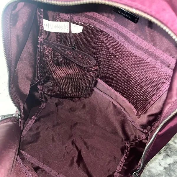 Lululemon City Adventurer Backpack - Image 8