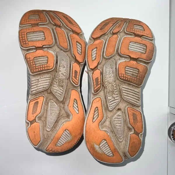 Hoka Bondi 7 - Image 6