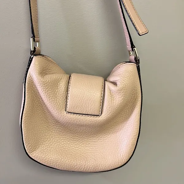 Kate Spade New York Healy Lane Lawrie Leather Adjustable Shoulder Magnetic Bag - Image 9