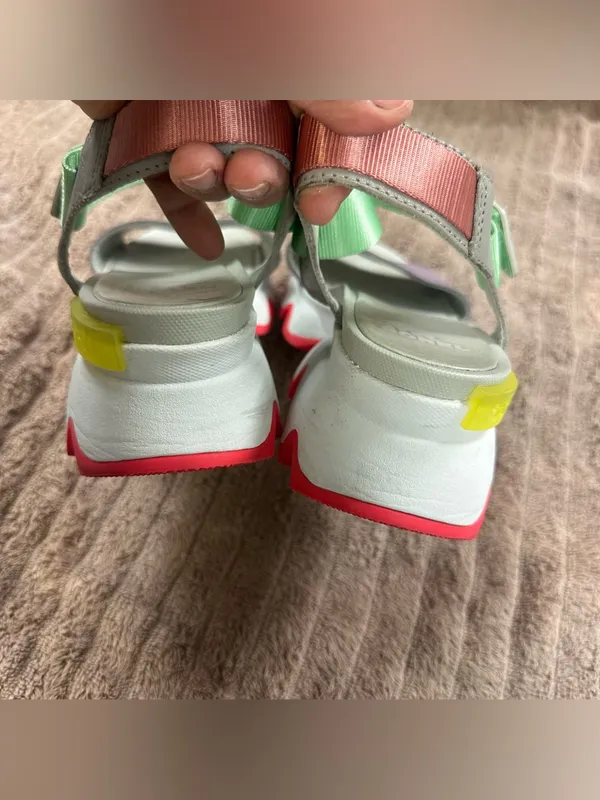 Sorel Kinetic Women’s Colorblock Sandal in Lime Green and Lavender SZ:8.5 - Image 4