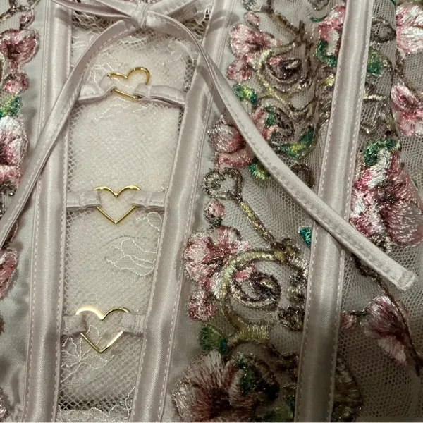Victoria’s Secret dream angels unlined floral roses embroidered heart corset - Image 10