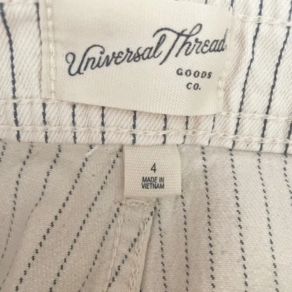 Universal Thread‎ Womens High Rise Sailor Shorts Cream Pinstripe Size 4 NWT - Image 6