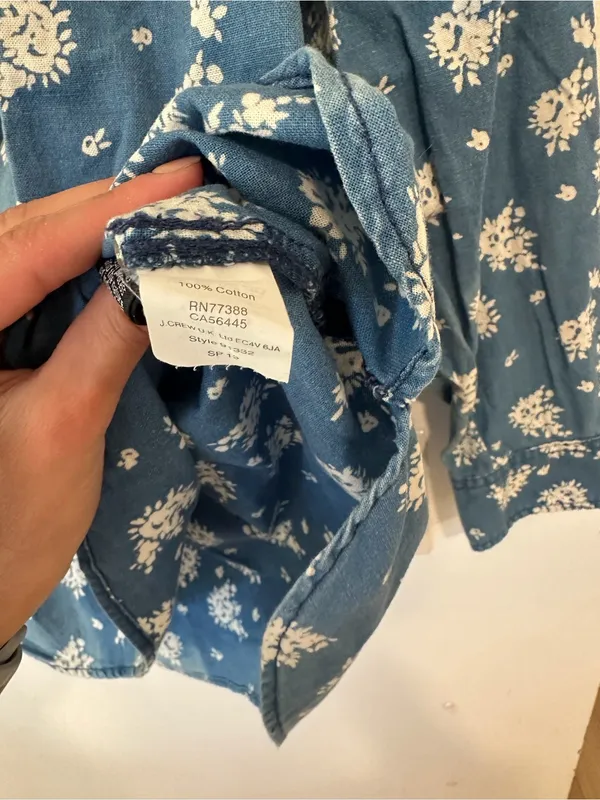 J. Crew Blue White Floral Ruffled Round Neck Button Long Sleeve Blouse Women’s 4 - Image 4