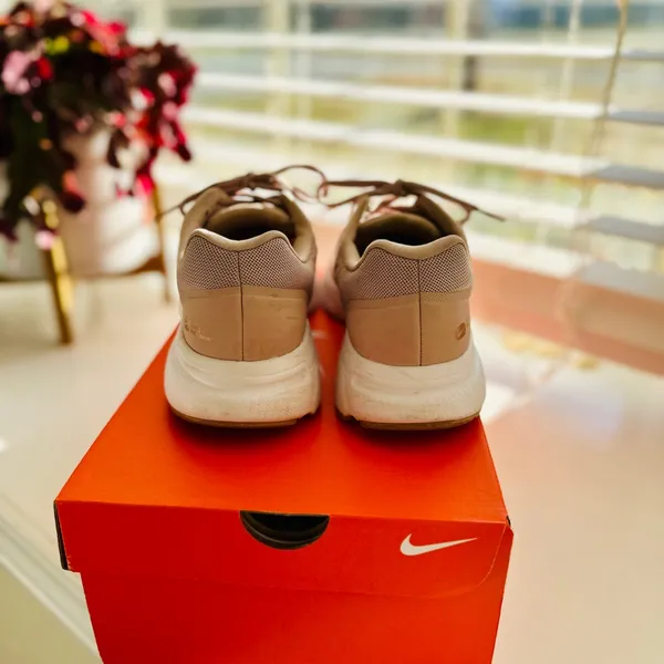 Nike Women's Zoom Span 3 Sneakers in Stone Mauve - Image 16
