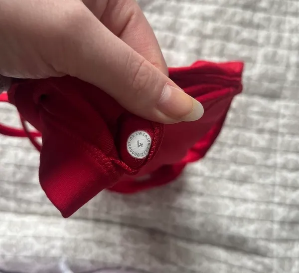 Red Lululemon sports bra - Image 3