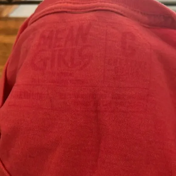 Mean girls broadway musical pink t-shirt size medium - Image 7
