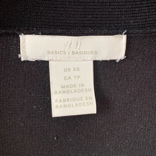 H&M black button down sweater jacket fitted and slightly cropped / Size XS - Image 2