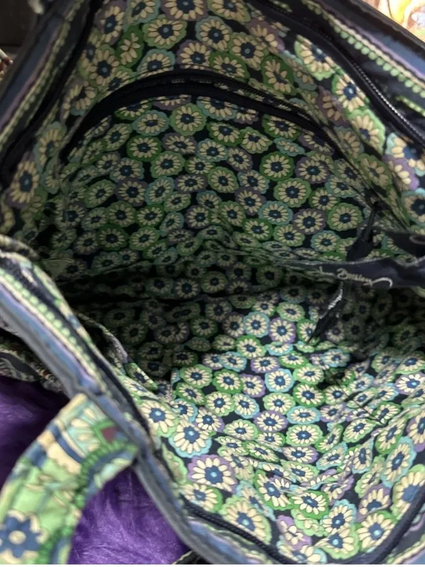 Vera Bradley Shoulder Purse Blue Rhapsody, Zippered - Image 4