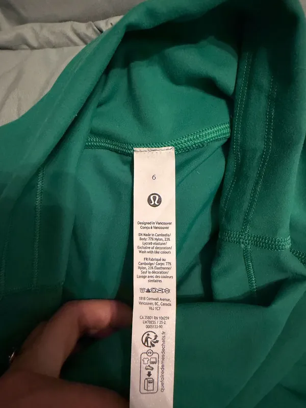 Lululemon Biker Shorts 6" - Image 2