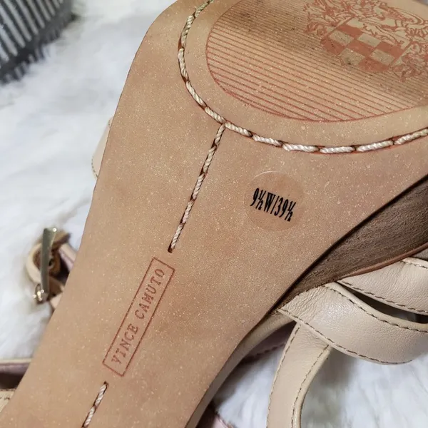 VINCE CAMUTO Women's Size 9.5 Wide Beige Ankle Strap, Open Toe Heels - Image 10