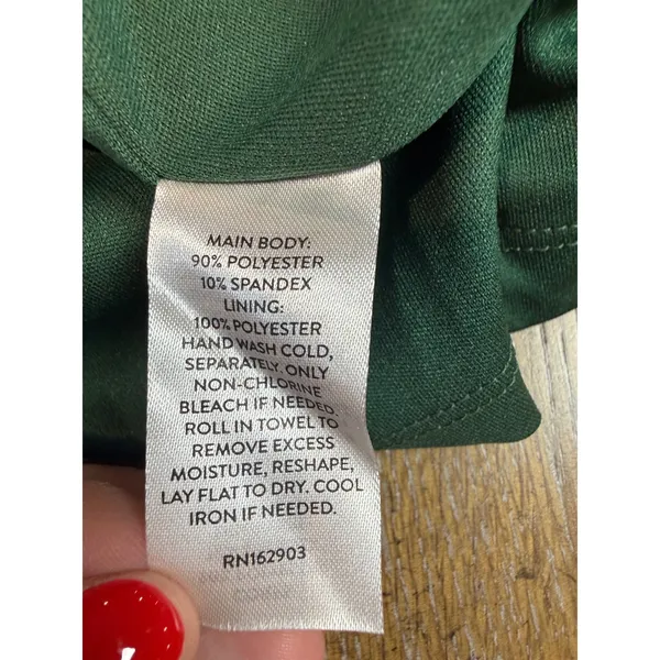 Rachel Parcell Velvet Midi Dress Emerald Green V-Neck Ruched Size Small - Image 7