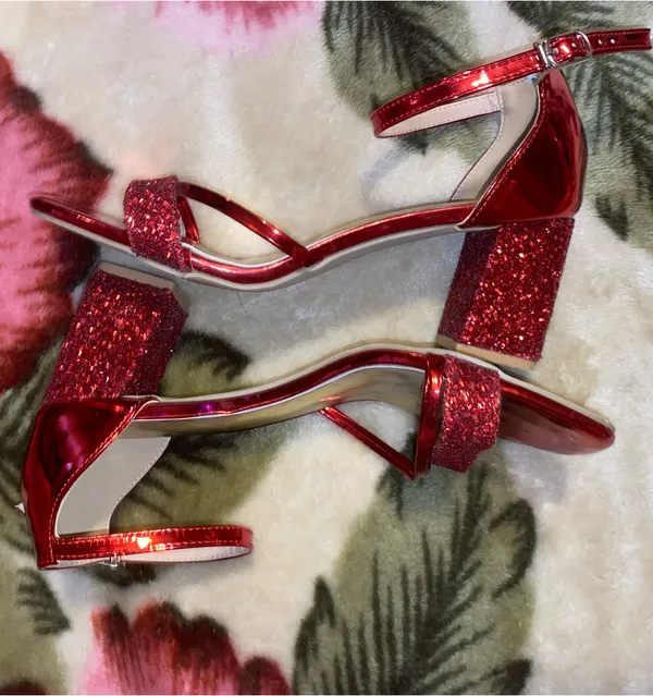 Sparkly Red Heels Size 8 - Image 3