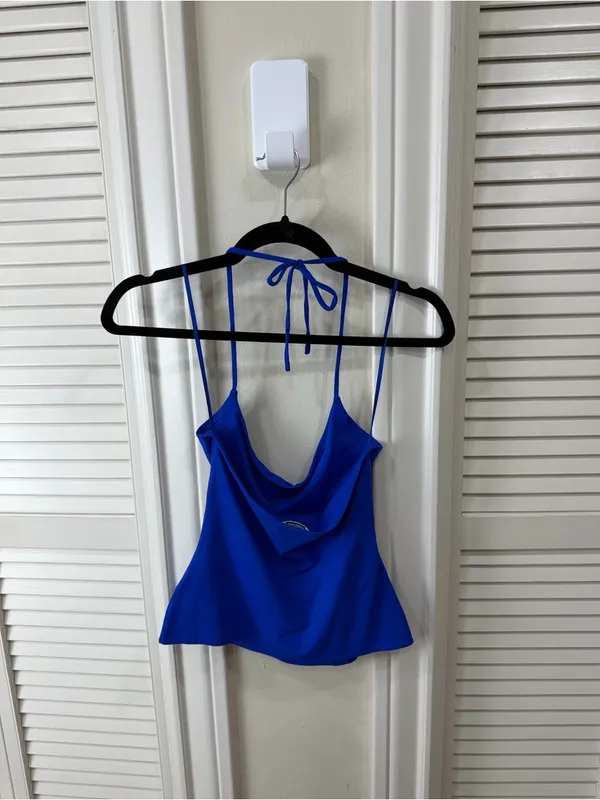 Aritzia Original Contour Grace Halter Top - Image 4