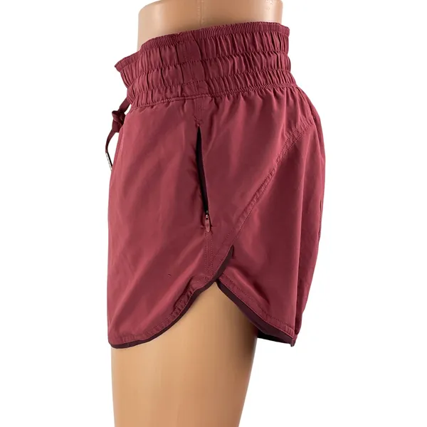 Lululemon Choose a Side Short Red Workout Yoga Gym Athletic Running Shorts Sz S - Image 2