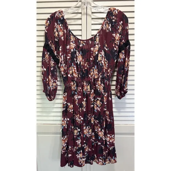 Nostalgia Floral Midi Dress‎ Size M 3/4 Crochet Sleeve Scoop Burgundy/Cream Boho - Image 5