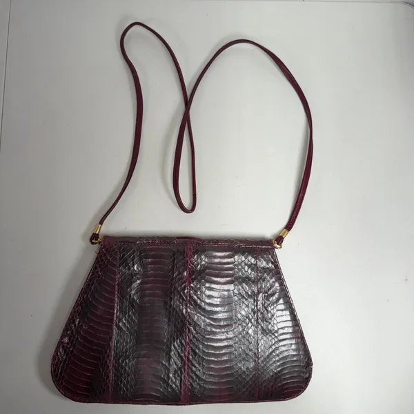 J. Renee Small Crossbody Bag Purple Snakeskin Embossed Vintage Faux Leather - Image 4